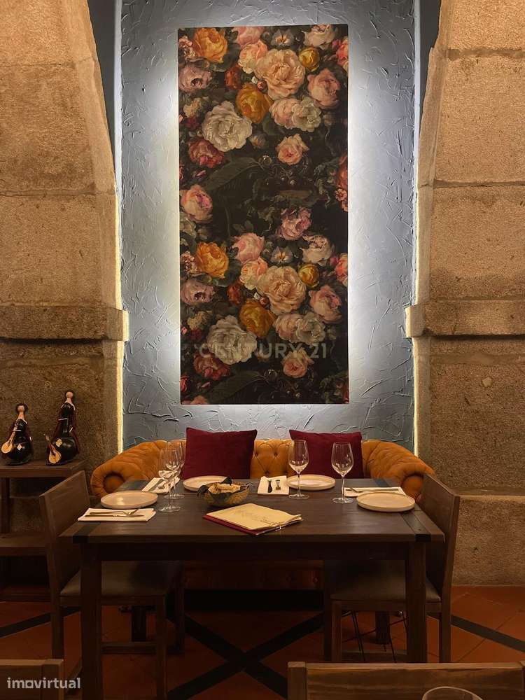 Trespasse no Centro histórico de Viana Do Castelo-0