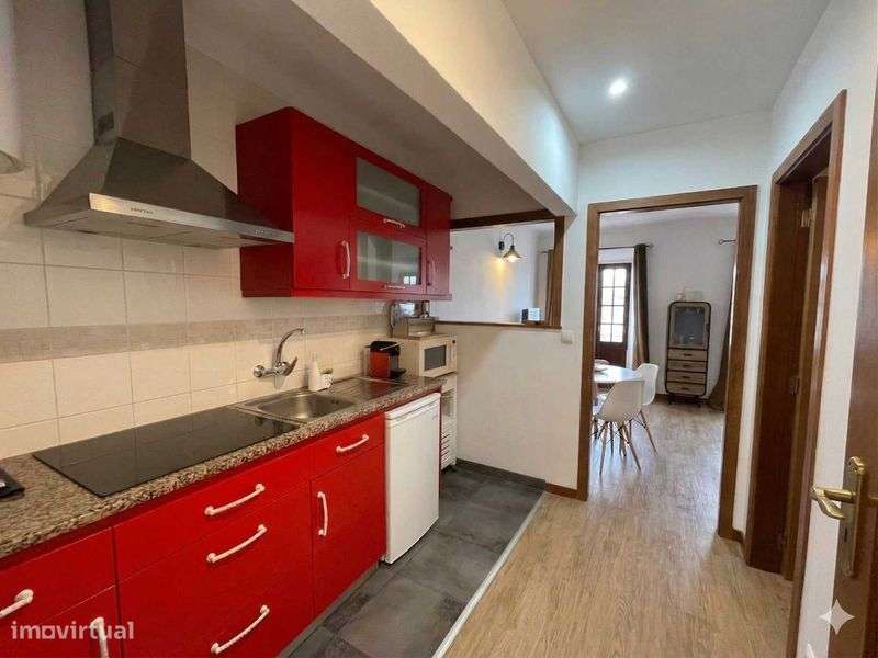 Apartamento T1 na Rua da Alegria – Vista Rio Mondego - Grande imagem: 4/7
