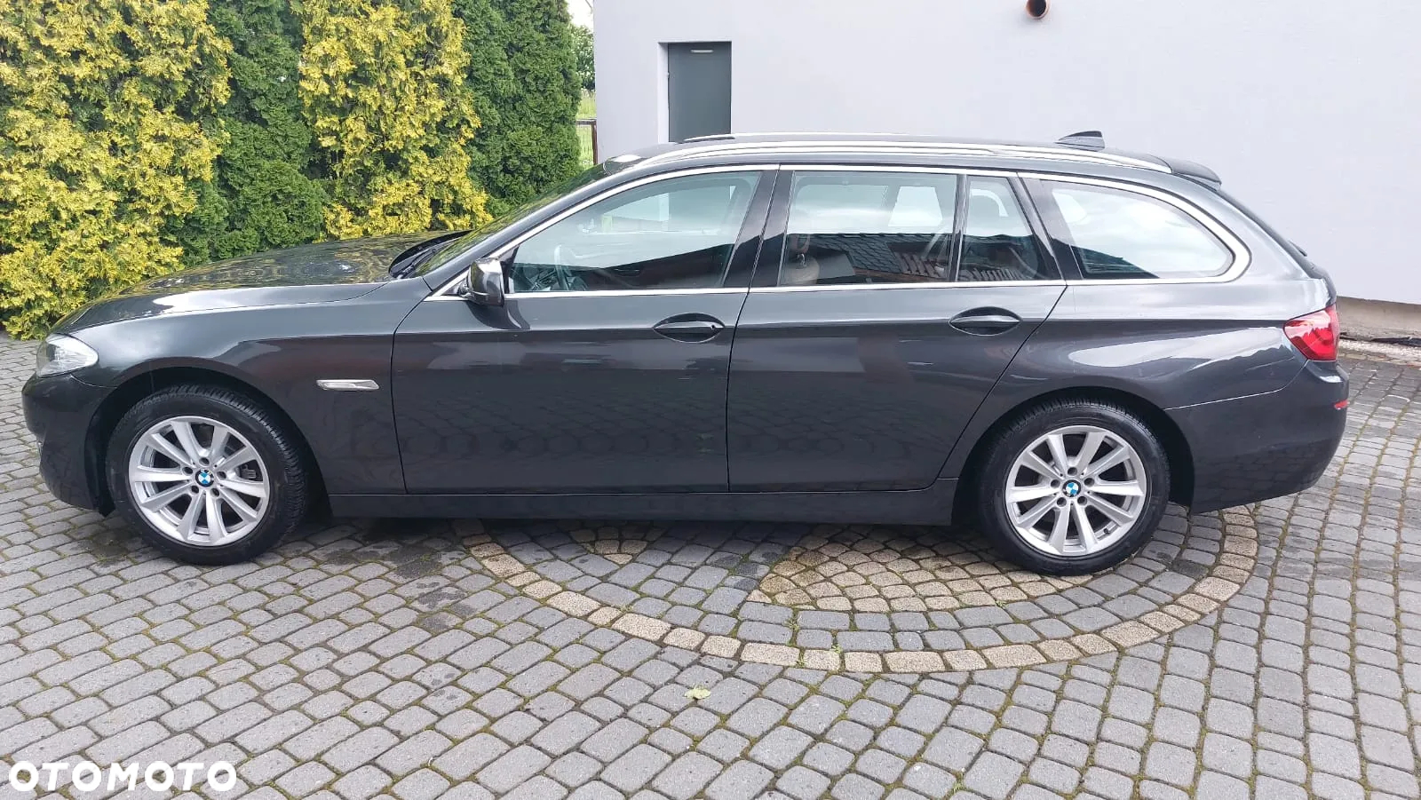 BMW Seria 5 520d Touring - 4