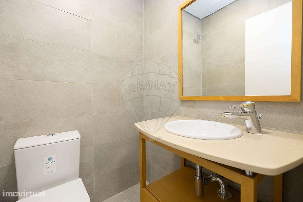 Moradia T2 para venda-9