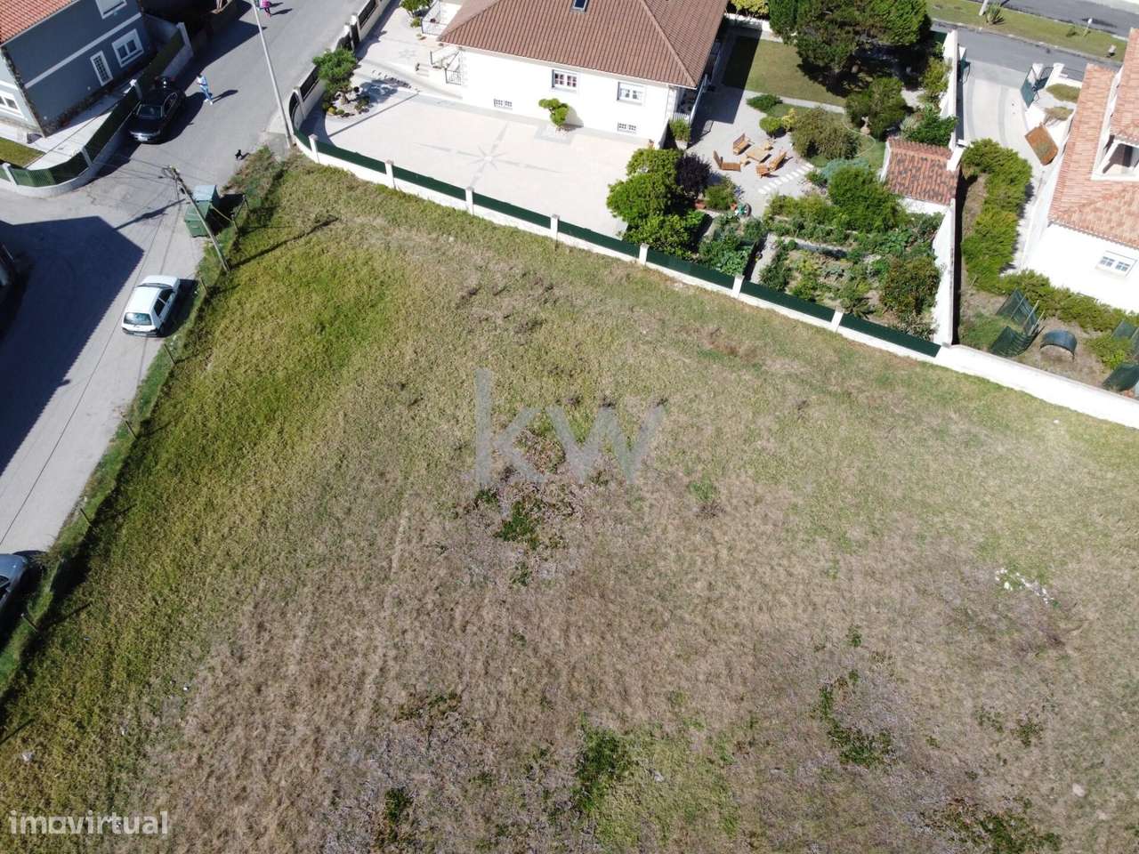 Terreno com 6608m2 e PIP Aprovado para 17 Moradias em Ferrel, Peniche - Grande imagem: 4/14