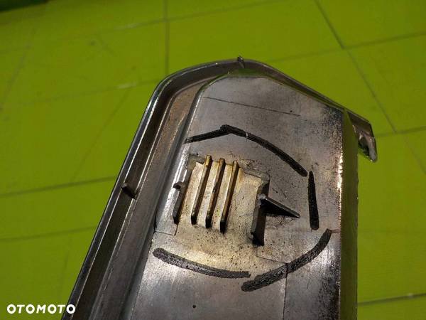 CHEVROLET CAPTIVA 10r atrapa grill 96442715 - 3