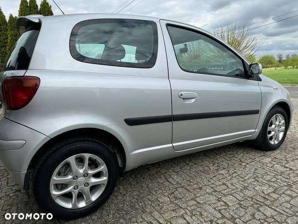 Toyota Yaris 1.3 Luna - 12