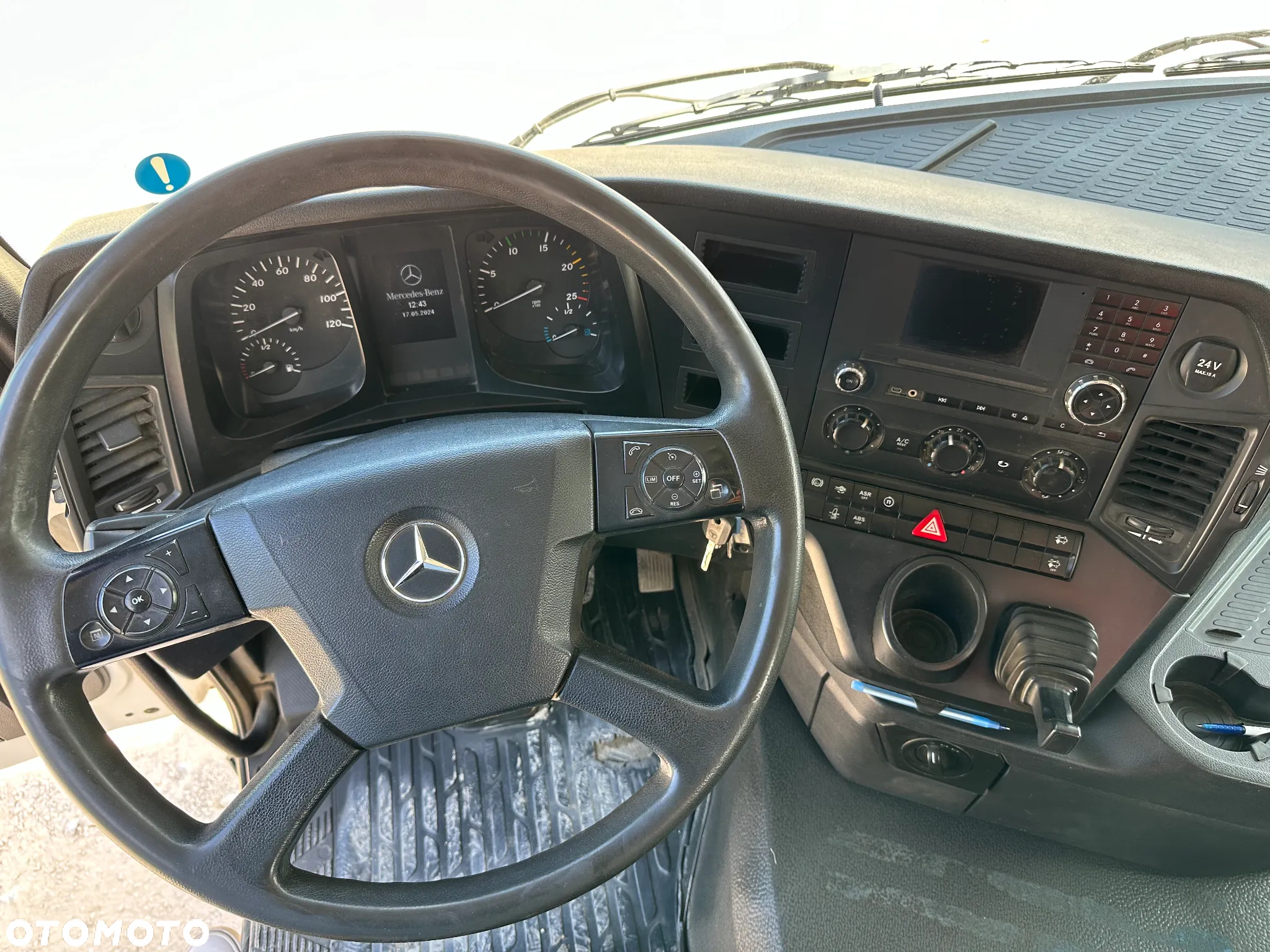 Mercedes-Benz AROCS 32.40 - 14