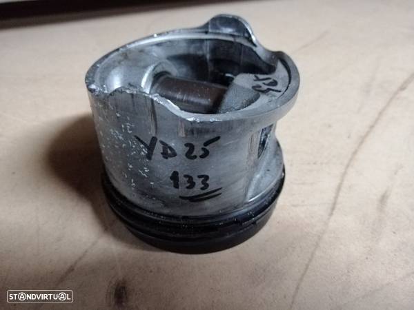 Piston do motor Yd25 da Nissan Navara D22 - 1