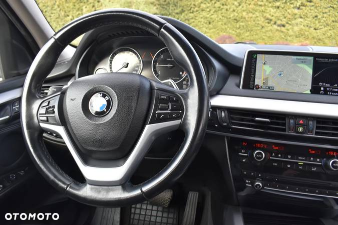 BMW X5 xDrive25d - 11