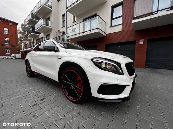 Mercedes-Benz GLA AMG 45 4-Matic - 18