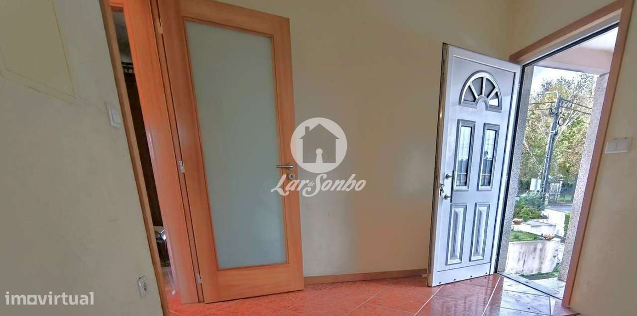 Moradia T3 com jardim em Barcelos-7