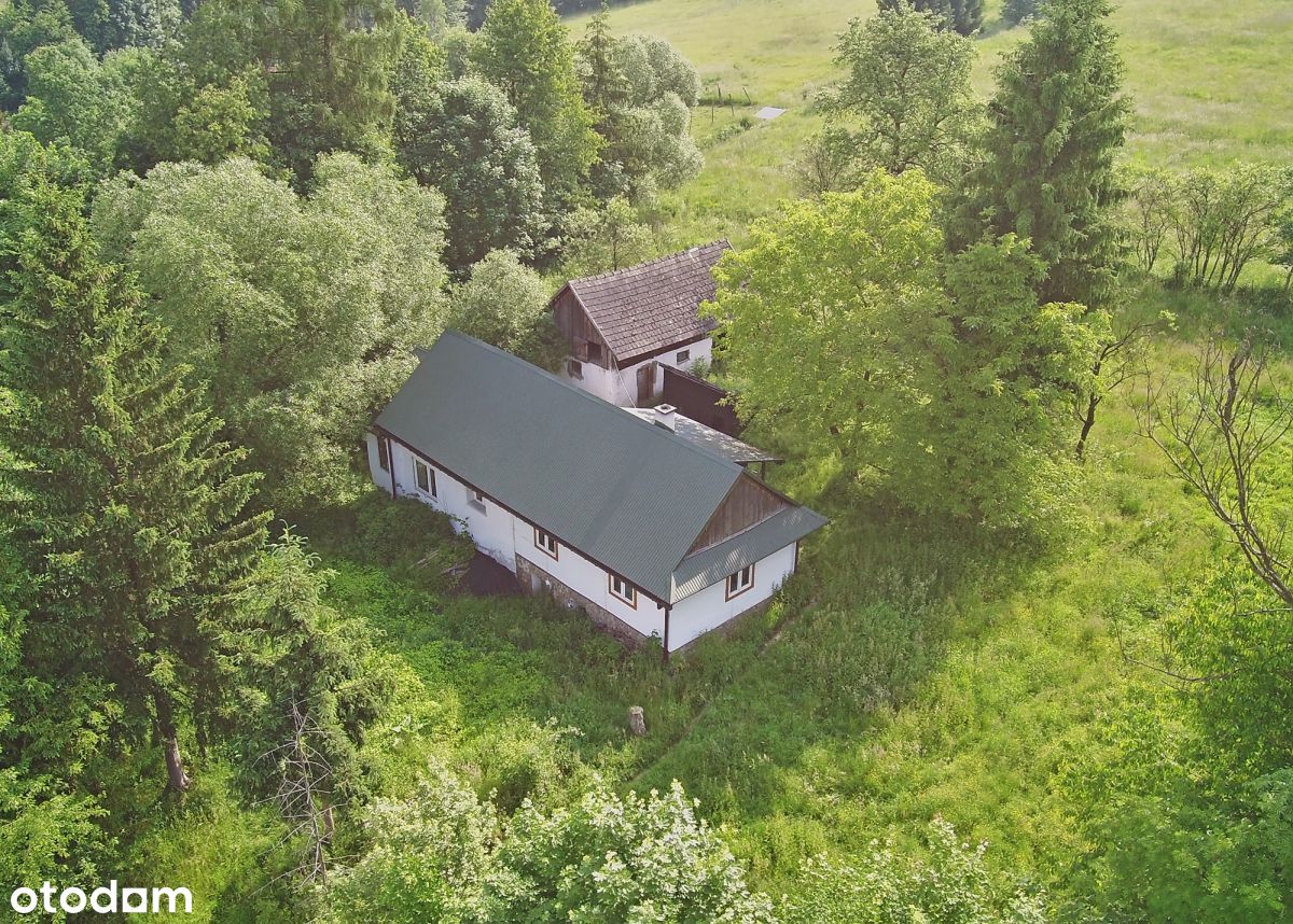 Na sprzedaż dom w Beskidach z widokową działką