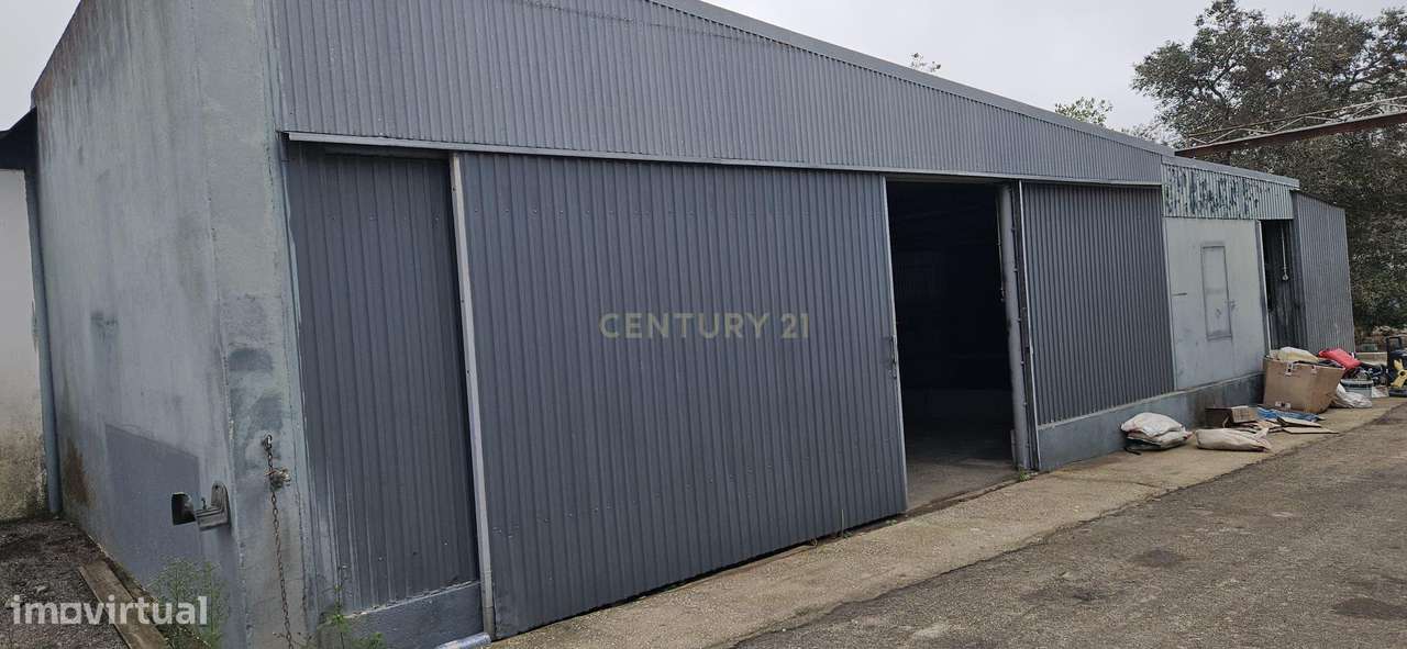 Armazém com 1.014 m² no Parque Industrial da Adroana - Grande imagem: 4/7