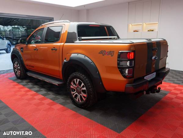 Ford Ranger Pick-Up 3.2 TDCi 4x4 Cabina Dubla WILDTRACK Aut. - 4