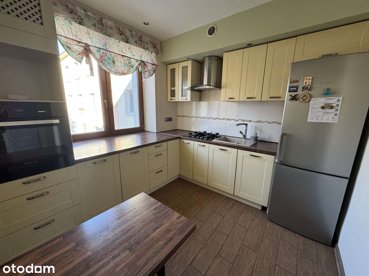 Gotowe do wprowadzenia I 53m I 2 pokoje w Centrum – II piętro!-0