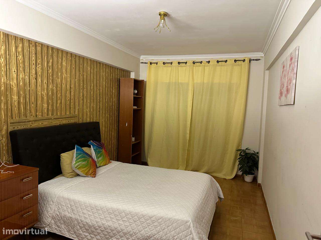 Quarto de 18m² em Apartamento com móveis e electrodomésticos - Grande imagem: 4/4