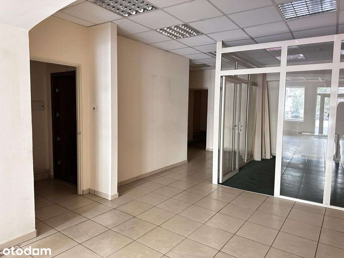 Lokal w centrum Żywca sprzedam-2