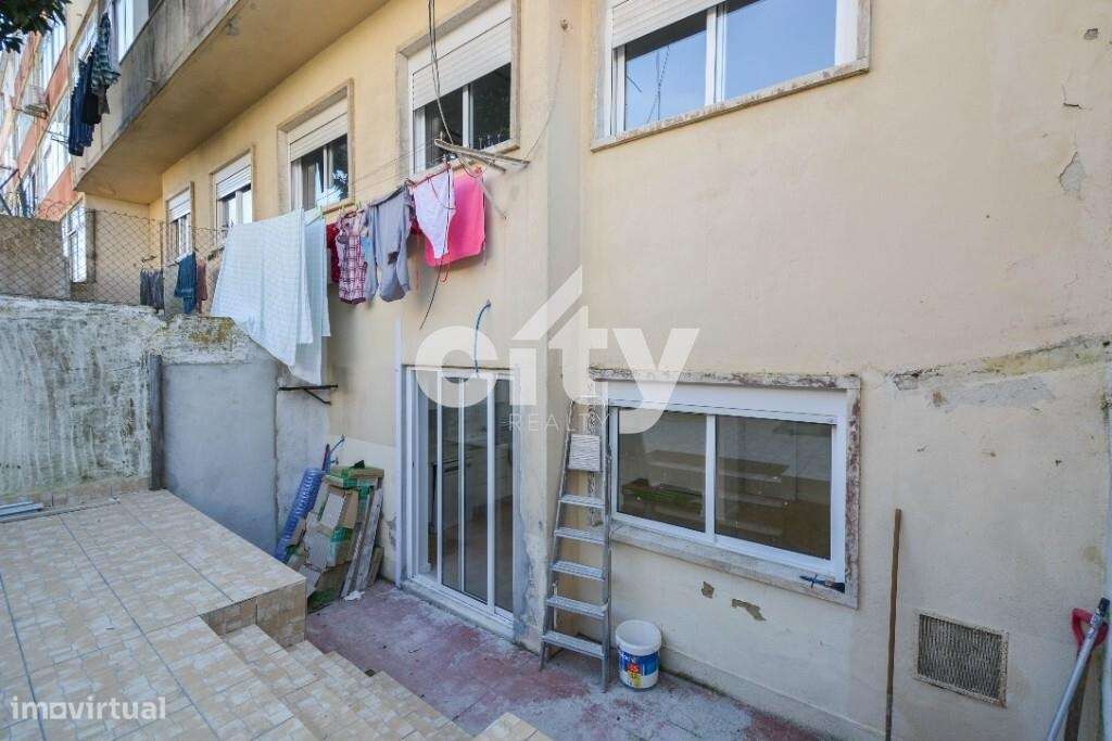 T2 Remodelado com Logradouro Privativo de 45m2-5