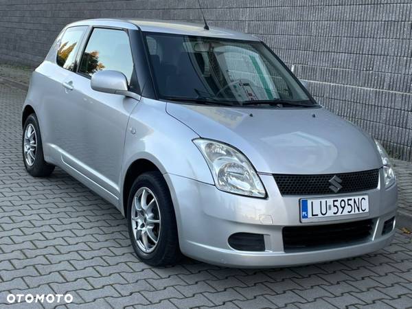 Suzuki Swift - 23