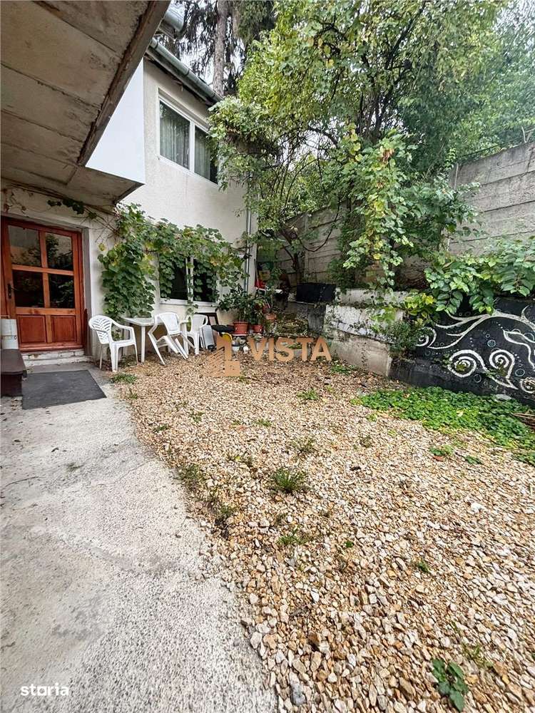 Casa 6 camere, 3 bai, 300mp teren, zona Centrala, Matei Basarab, - Imagine principală: 1/16