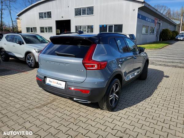 Volvo XC 40 D3 R-Design - 12