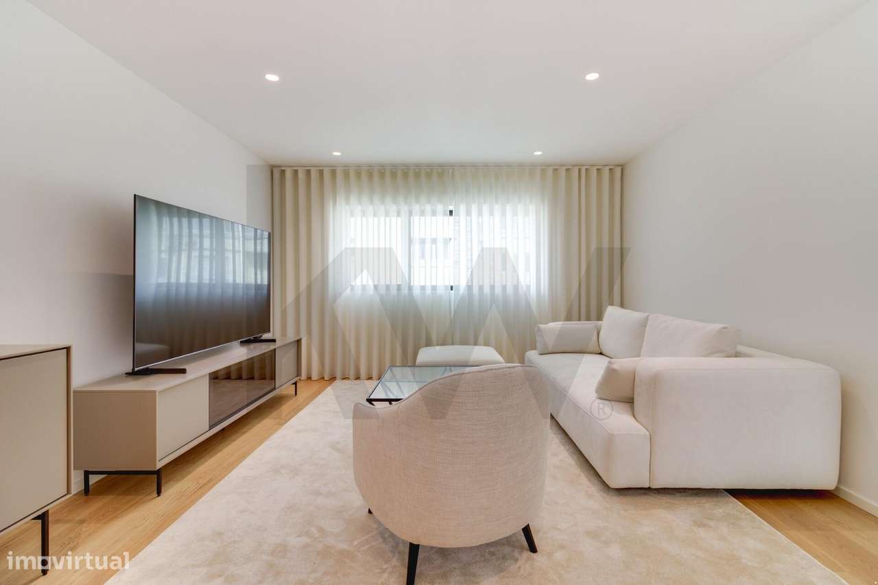 Apartamento T3 Premium, Edificio Varino 04 | Viva no Coração da Capita-9