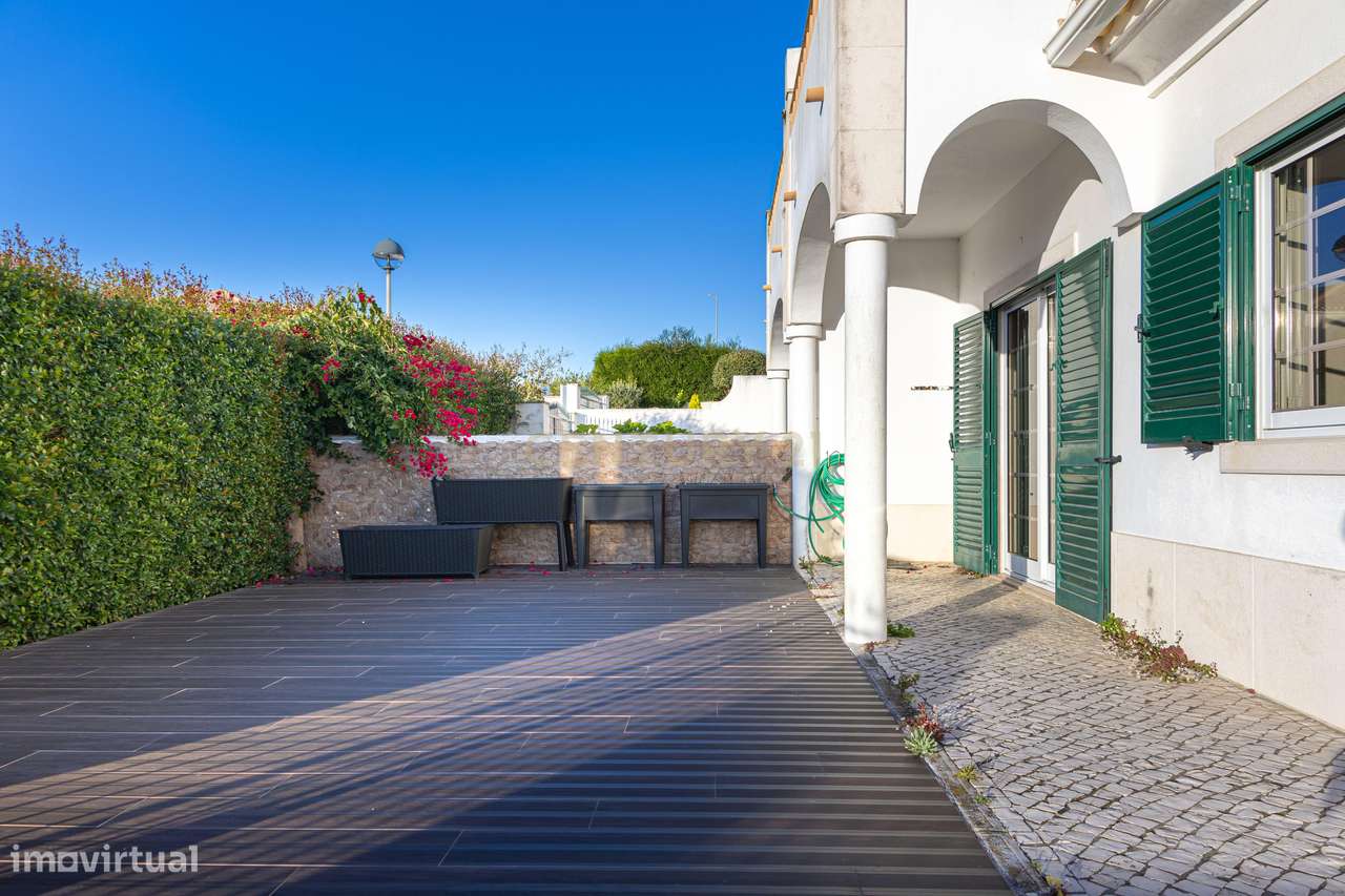 Urbanização Casa Nova Romeirão - Moradia T4 geminada-10