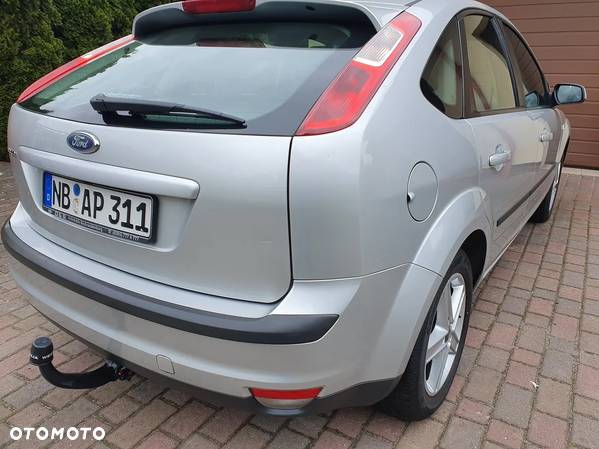 Ford Focus 1.6 TI-VCT Ambiente - 8