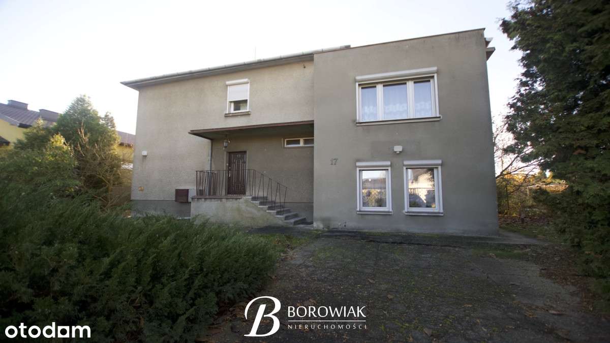 Dom z ogrodem na osiedlu Zagorzynek-2