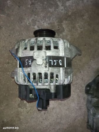 Alternator Mercedes B-class W246 1.8 CDI 2011 F00M571302 - 1