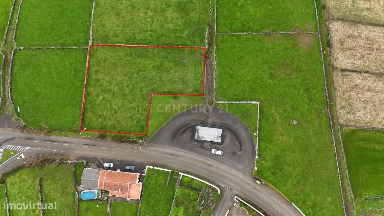 Terreno com Vista Mar em Doze Ribeiras, Angra do Heroísmo - Grande imagem: 3/7