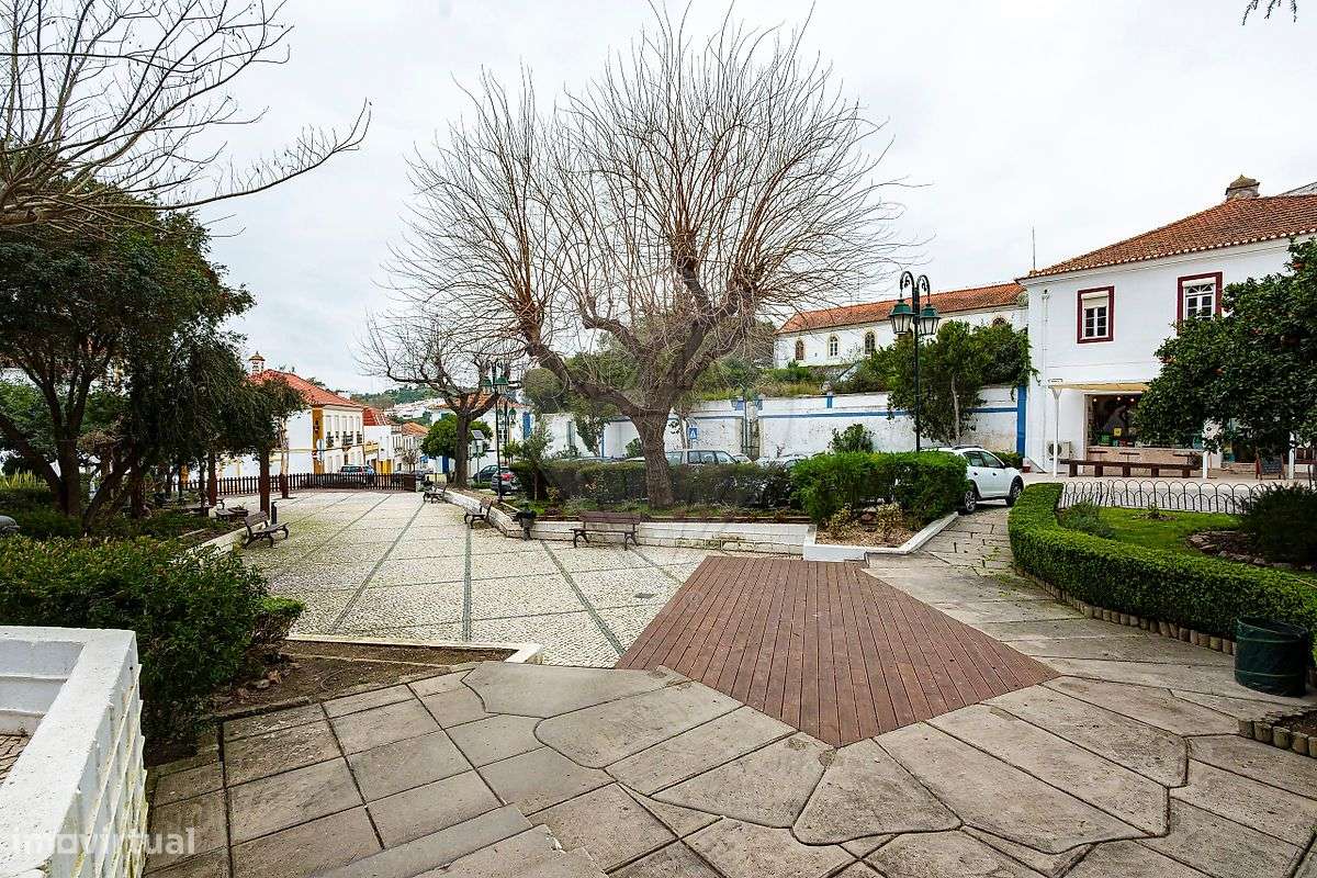 Moradia T10 para venda - Grande imagem: 2/47