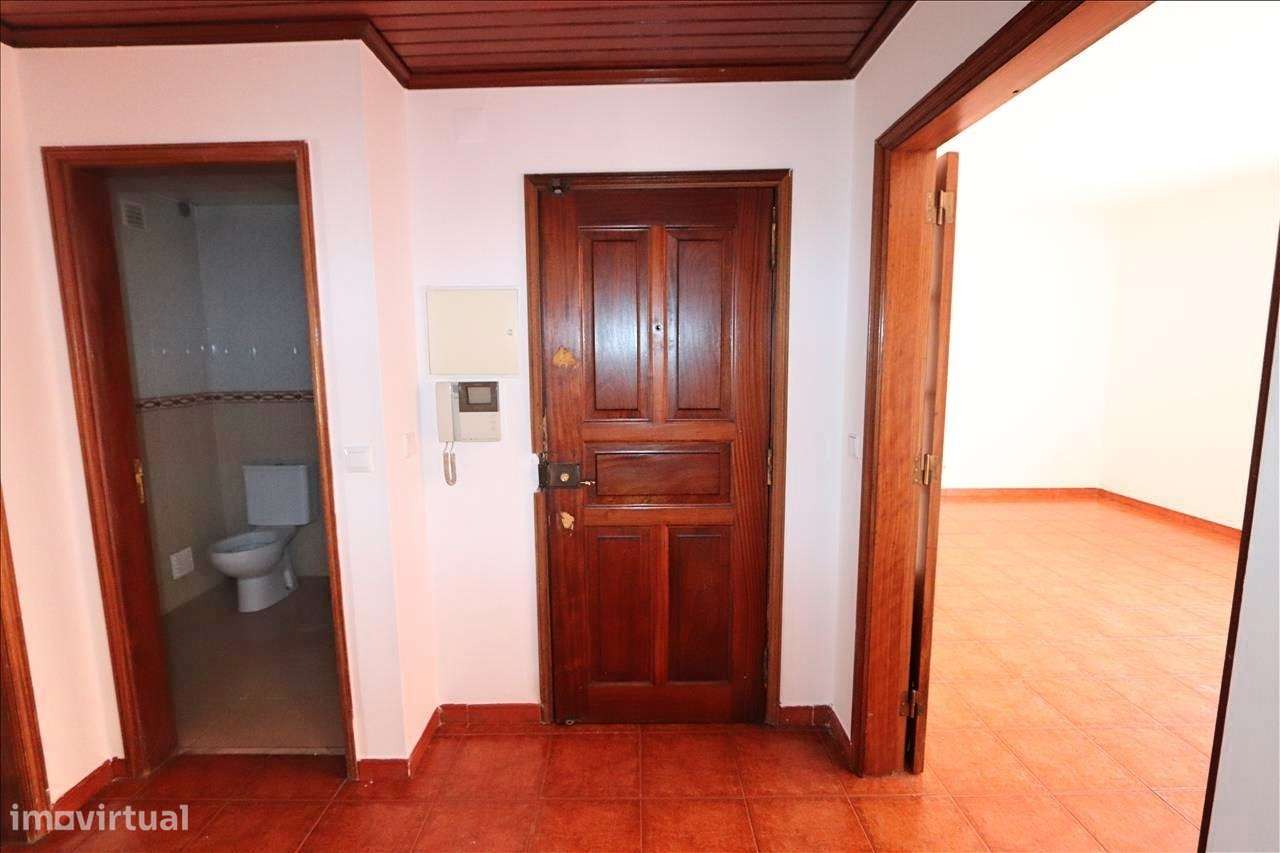 Apartamento T3 com 126 m² na Quinta do Conde.-5