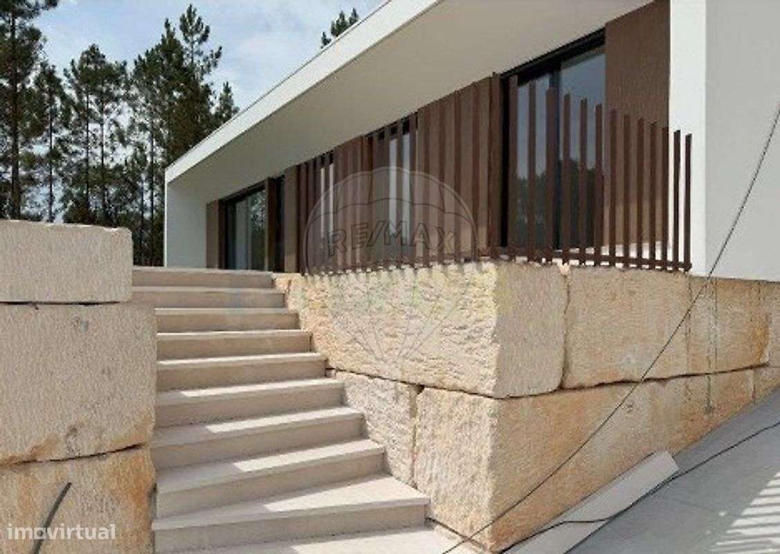 Moradia T4 para venda - Grande imagem: 3/11