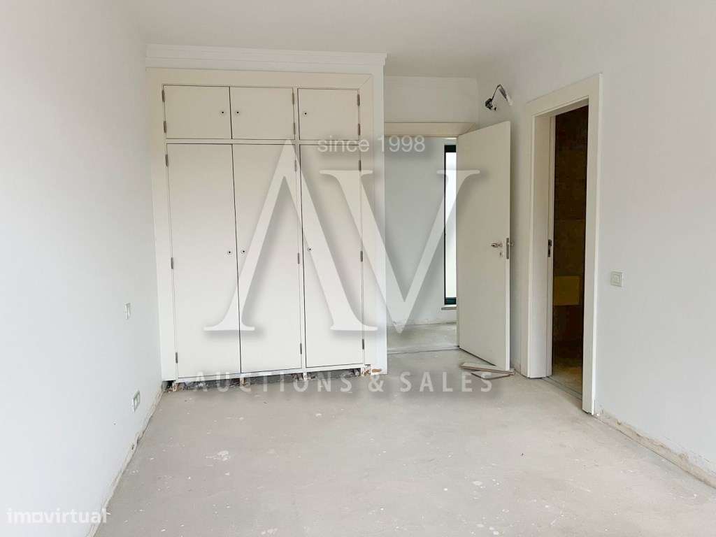 Moradia de luxo| V4 | 500 m da Praia Verde| Golfe-19