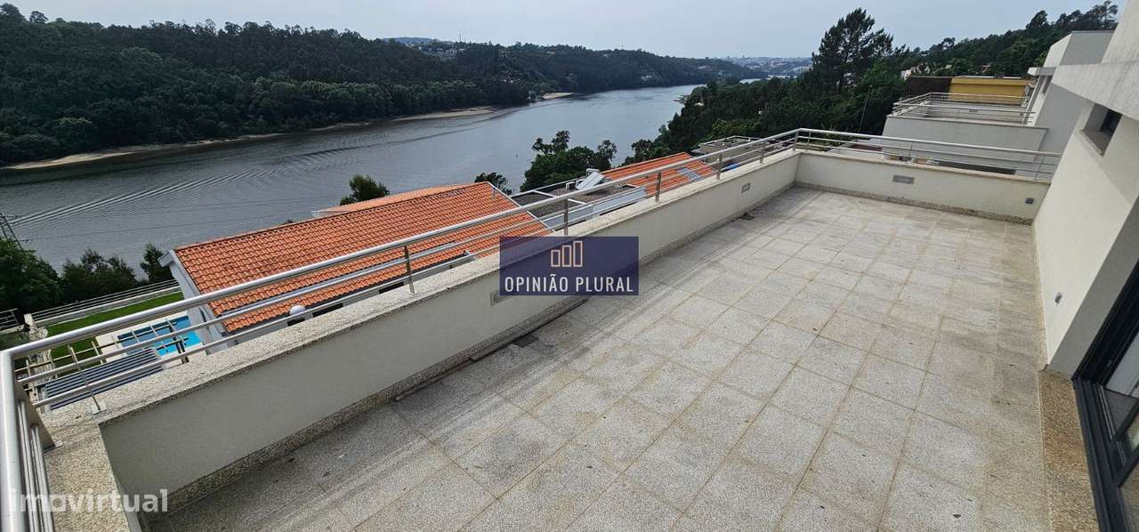 Moradia T3 de Luxo com Vista Panorâmica para o Rio Douro  Jovim Gon...-20