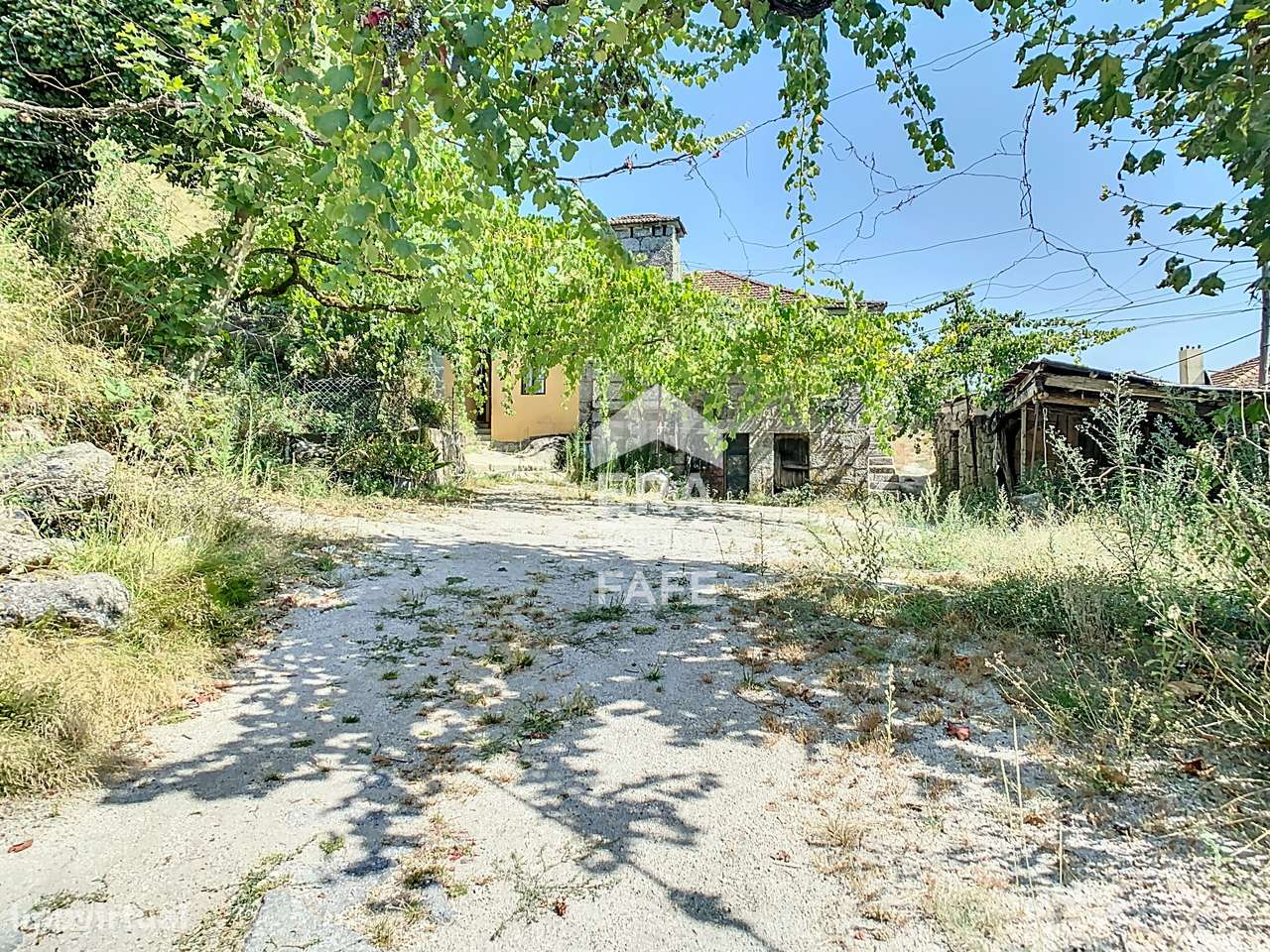 Moradia V4 em Ribas, Celorico de Basto-20