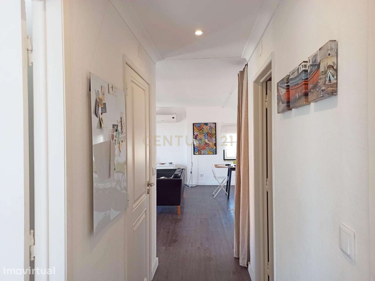 Apartamento com terraço e vista junto ao jardim do Torel-3