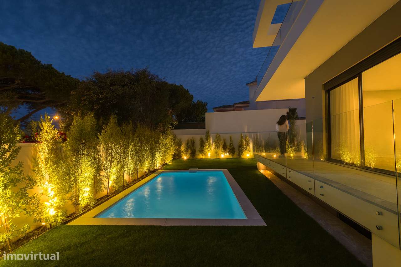 PARA VENDA: Moradia T4 Isolada com Jardim e Piscina na Aldeia de Juzo,-27