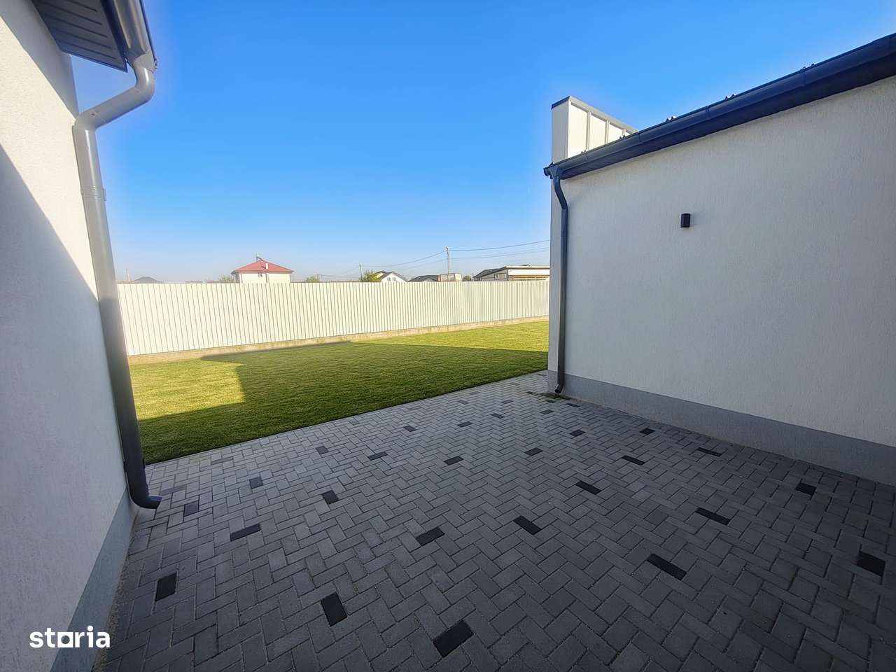 Casa Domnesti Individuala | 4 Camere | 2 Bai | Complex Inchis-7