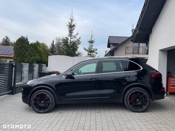 Porsche Cayenne S Diesel Platinum Edition - 3