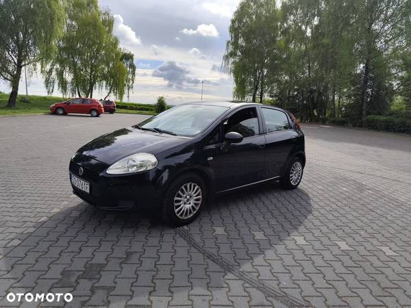 Fiat Grande Punto - 4