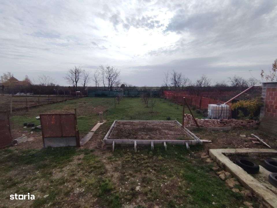 Casa de vanzare in Tarian - Imagine principală: 5/11