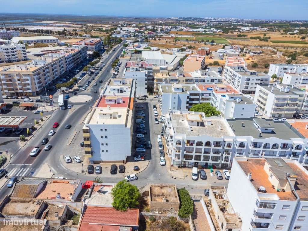 Terreno com Casa em ruínas no Centro de Olhão-15