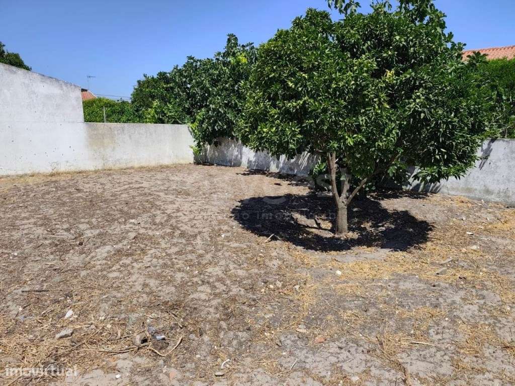 Lote de terreno para Construção com boas áreas, localizado em Ermid... - Grande imagem: 4/12