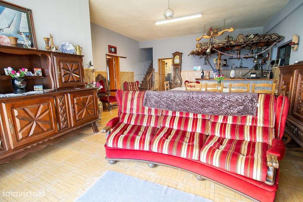 Moradia T4 para venda-33