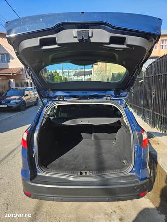 Ford Focus 1.6 TDCi DPF Start-Stopp-System Titanium - 19