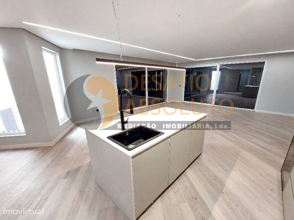 Moradia Isolada T4 c/ Piscina e Garagem - Oleiros, Azeitão - Grande imagem: 5/52