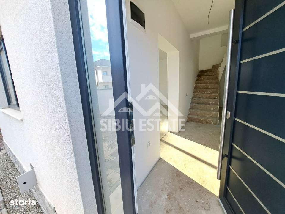 Casa Selimbar, imobil nou-1