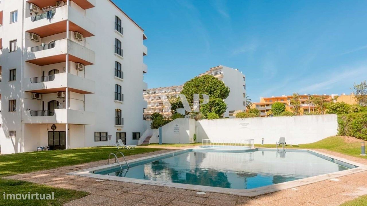 Apartamento T0 para venda em Vilamoura, inserido em condomínio com pis