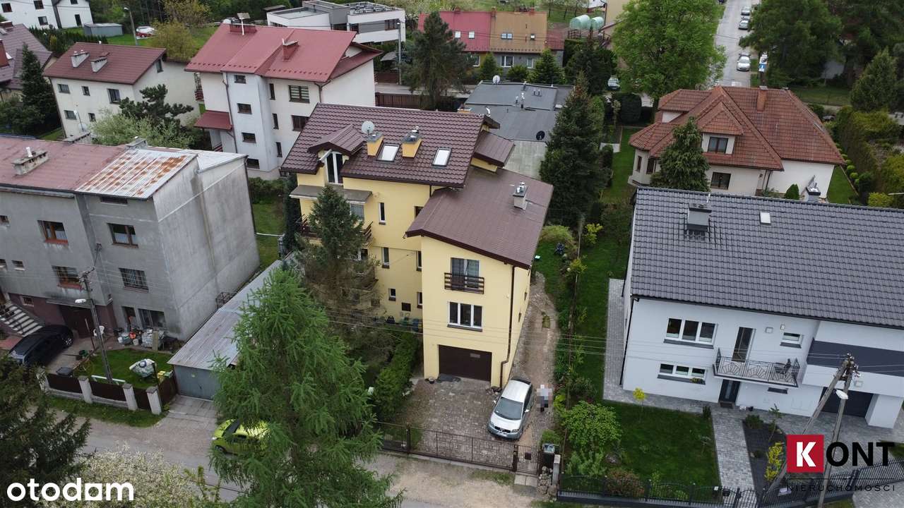 Stary Bieżanów/ 3 mieszkania / część domu/ garaż-17