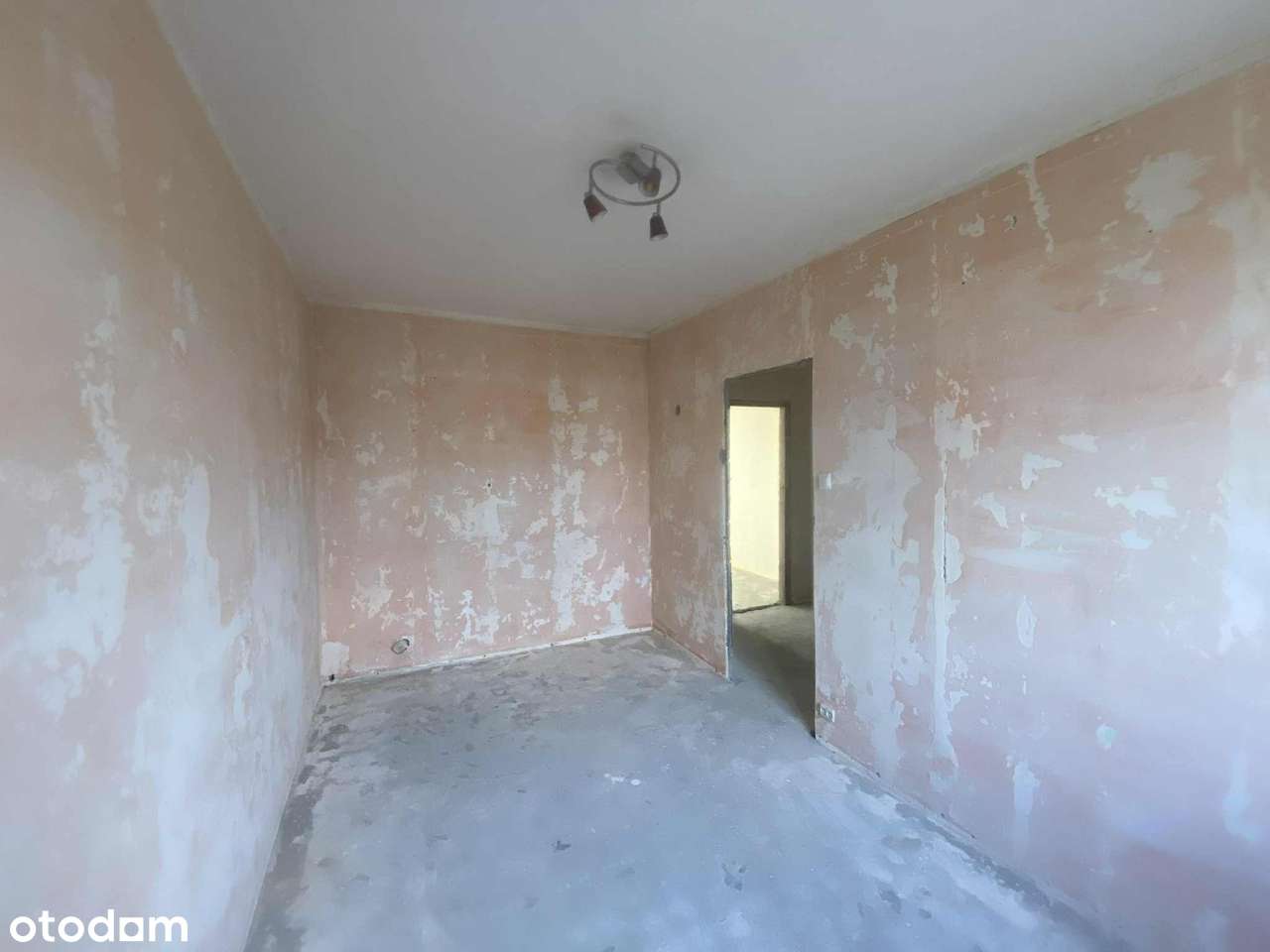 Dwupokojowe mieszkanie z balkonem do własnej aranżacji!-3