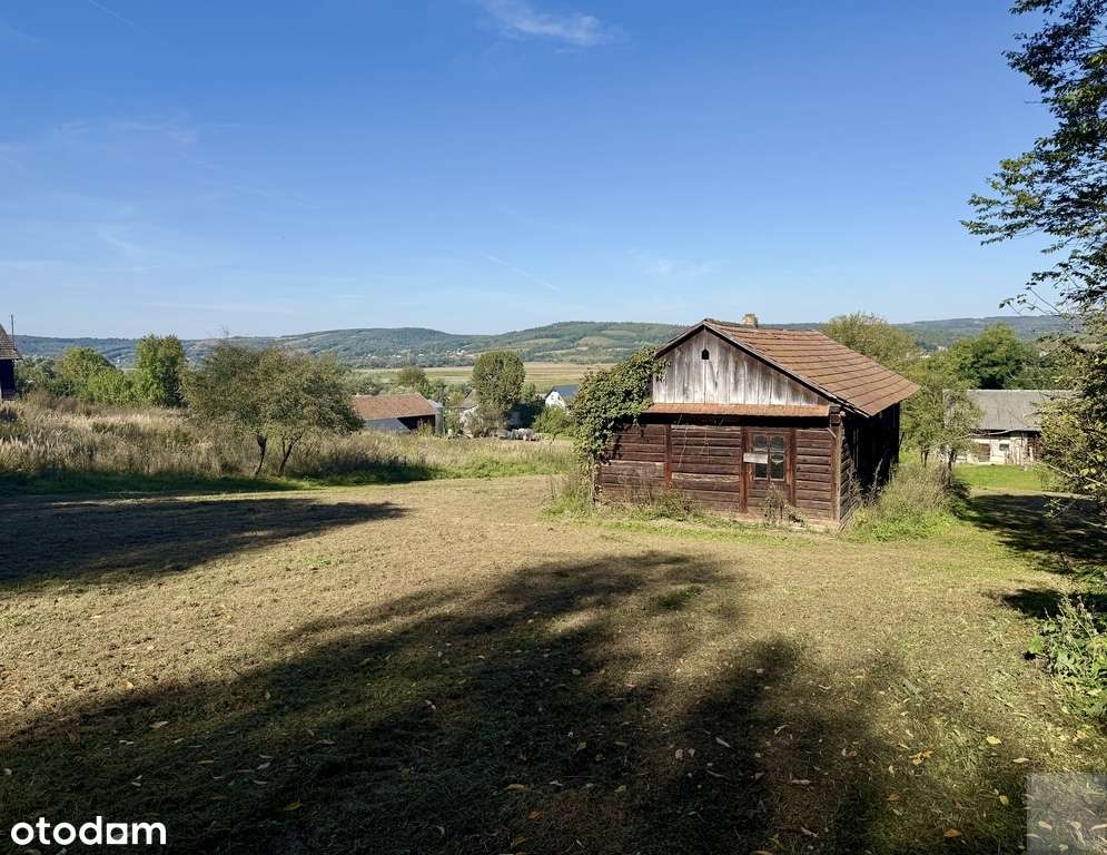 Działka budowlana 25 ar. z drewnianą chatą 8 km od Krasiczyna-3